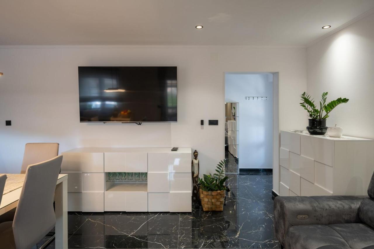 Jasenka Apartment Zavalatica Eksteriør billede